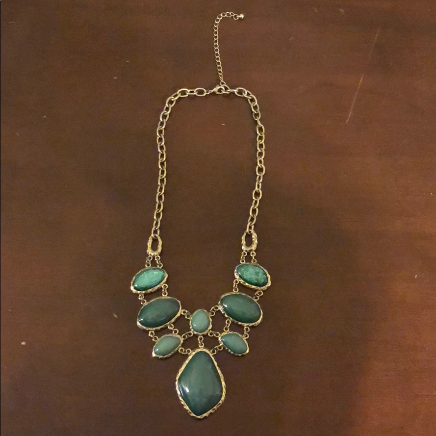HM Teal Necklace 11$